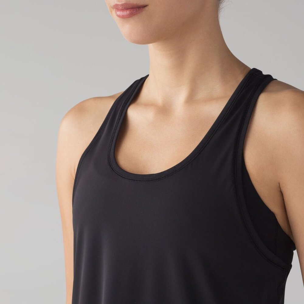 Lululemon Two With One Singlet in Black 10 - Picture 6 of 6